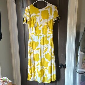 Ann Taylor Yellow and White Floral Midi Dress